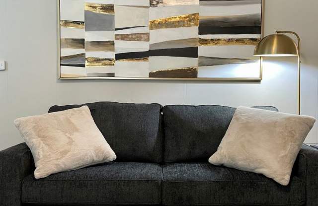 6792 Hamilton Street – Furnished Dundee Gem photos photos 6792 Hamilton Street – Furnished Dundee Gem photos photos