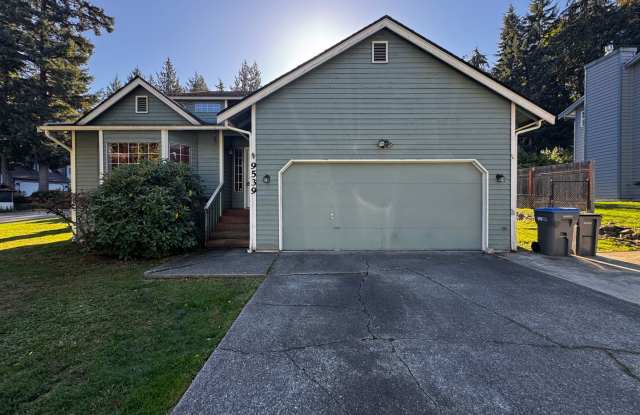 Charming Four Bedroom Central Kitsap Home - 9539 Saint Johns Place Northeast, Kitsap County, WA 98311