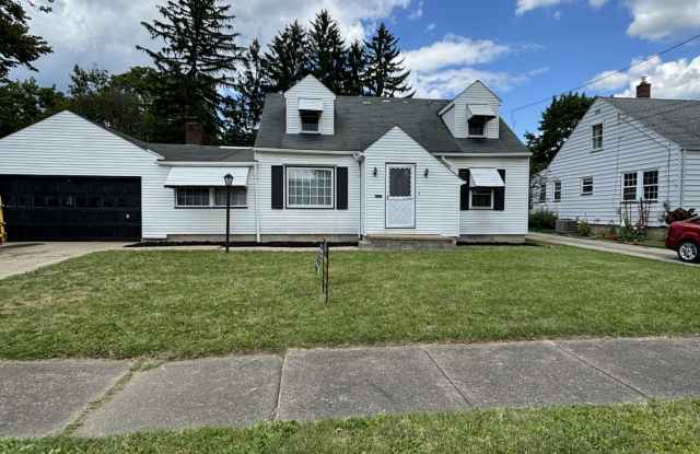 412 Joan Avenue Southeast photos photos