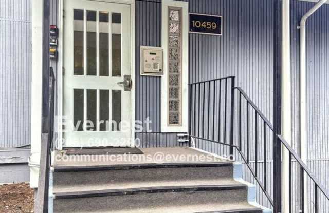 10459 Des Moines Memorial Dr South - 10459 Des Moines Memorial Drive South, Boulevard Park, WA 98168