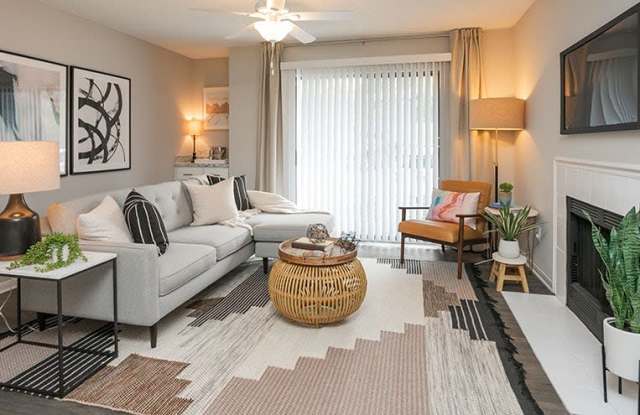 The Residences at Glenview Reserve Gallery 2