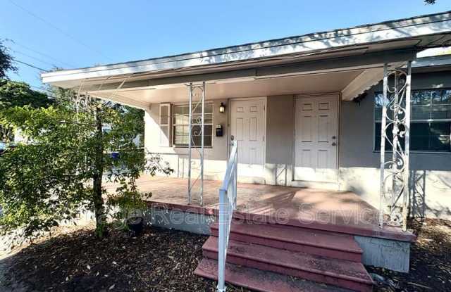 2168 8th Ave N photos photos