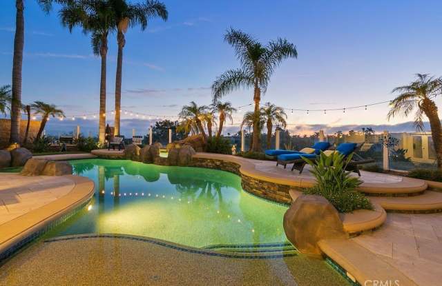 1 White Sail photos photos