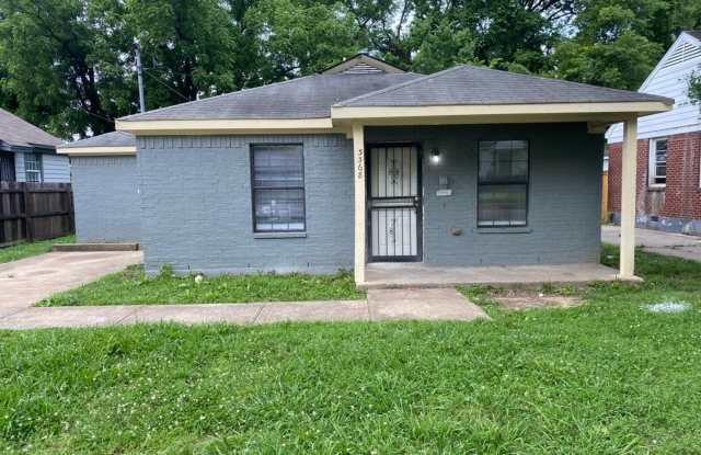 3368 Rockwood Ave photos photos