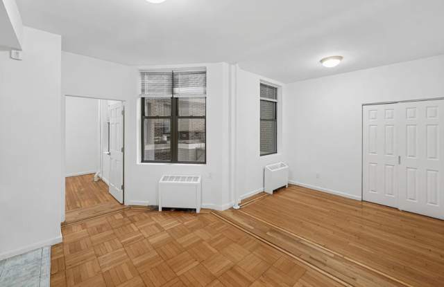 910 Riverside Dr photos photos 910 Riverside Dr photos photos