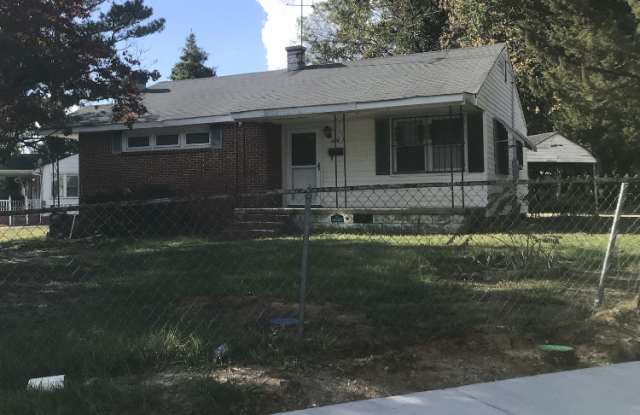 604 E Highland Ave photos photos