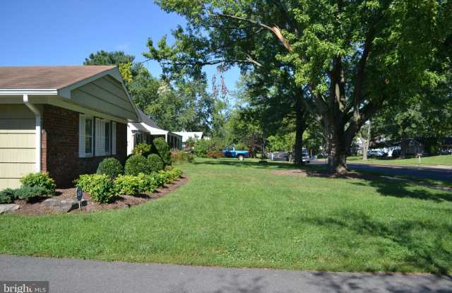 13131 POPLAR TREE ROAD Gallery 3