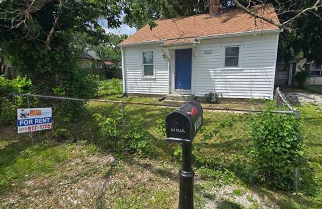 Nice Two Bedroom Home Located Near Lynhurst Dr and West Washington St photos photos