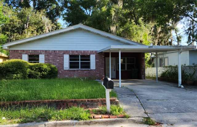 2004 Cecille Avenue photos photos