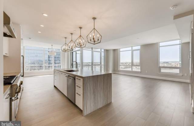 1330 LANCASTER STREET photos photos