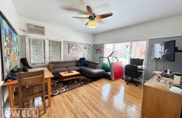 1115 West Altgeld St. - 1115 West Altgeld Street, Chicago, IL 60614 1115 West Altgeld St. - 1115 West Altgeld Street, Chicago, IL 60614