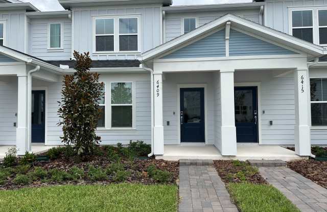 3 Bedroom/ 2.5 Baths / 2 Car Garage Townhome in Winter Garden photos photos