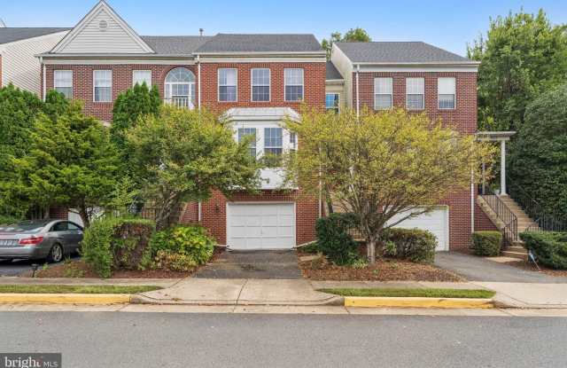 2921 MAINSTONE Drive - 2921 Mainstone Drive, Merrifield, VA 22031