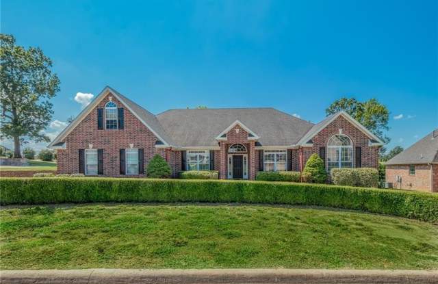 110  W Champions  BLVD photos photos