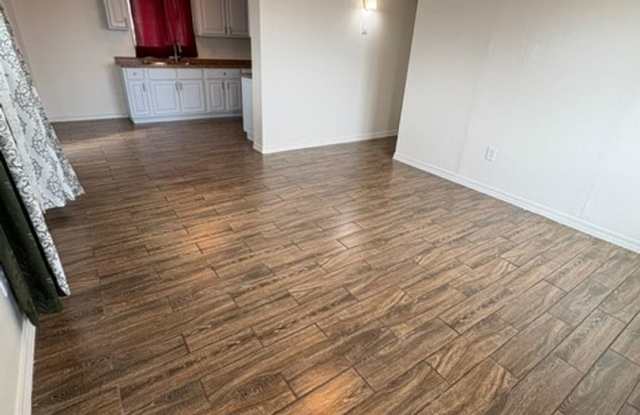 7414 MIMOSA AVE. Gallery 3