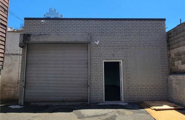 38-59 9th Street Gallery 3