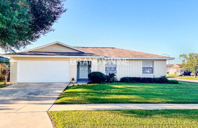 2662 Breezewind Drive - 2662 Breezewind Drive, Oak Ridge, FL 32839