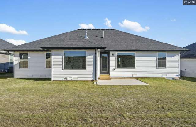 GORGEOUS 4 BED 2 BATH photos photos