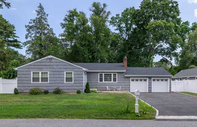 88 Pershing Avenue photos photos
