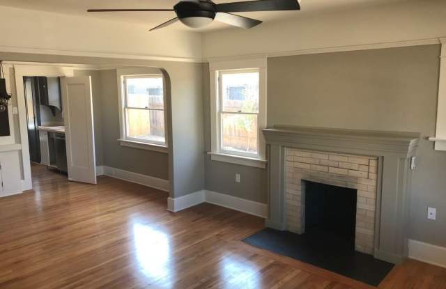 4649 Arizona St. Gallery 2