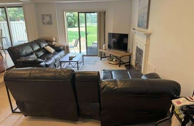 57 Greate Bay Gallery 2