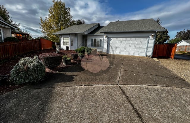 1571 Canary Ct NE - 1571 Canary Court Northeast, Salem, OR 97301