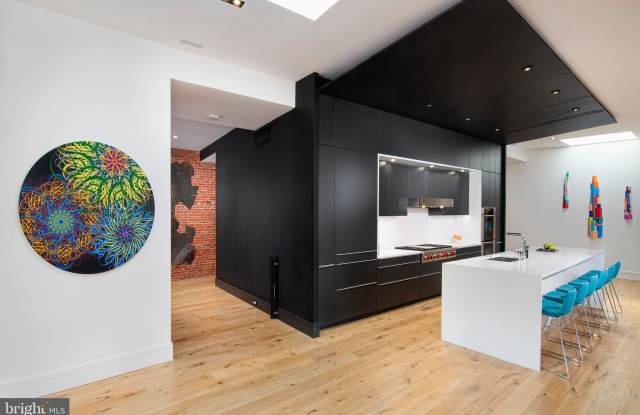 115 N ORIANNA STREET - 115 North Orianna Street, Philadelphia, PA 19106