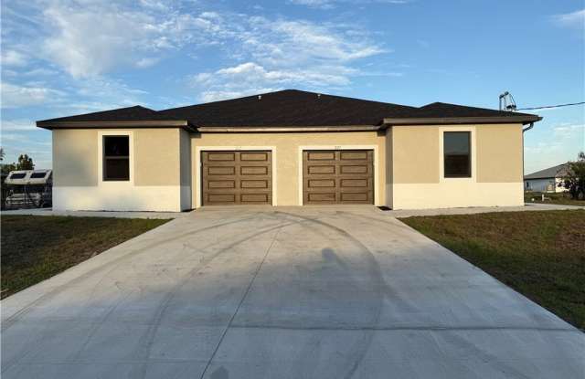 227 Hightower Avenue S photos photos