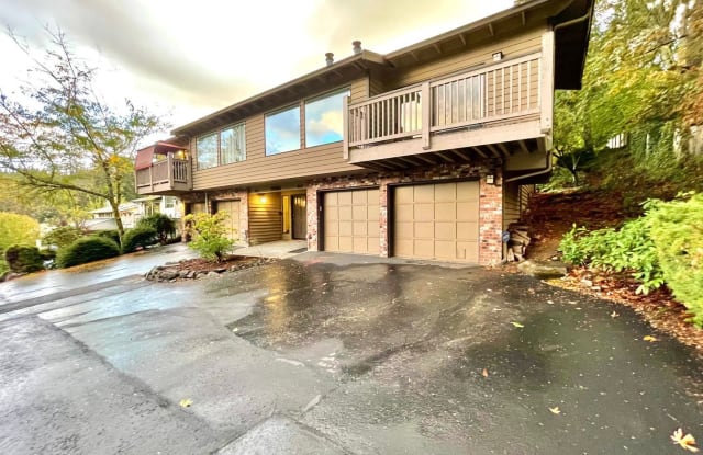 3401 161st Place SE Unit #63 - 3401 161st Place Southeast, Bellevue, WA 98008