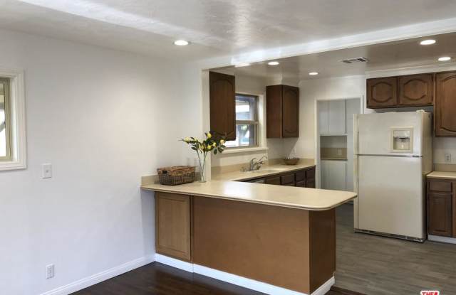 5368 South CENTINELA Avenue Gallery 3