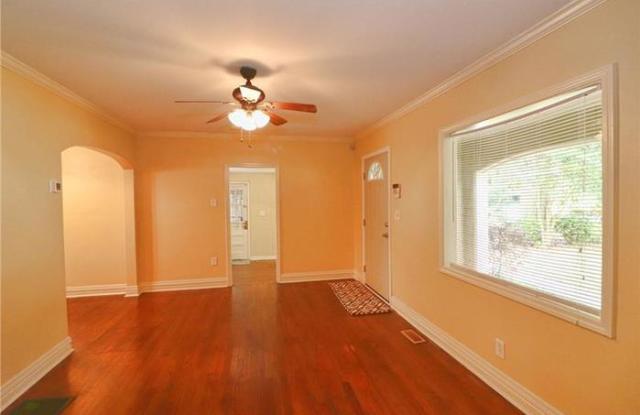 1225 Graymont Drive Southwest Gallery 3