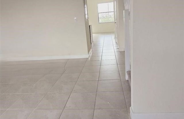 3228 West 114th Terrace Gallery 2