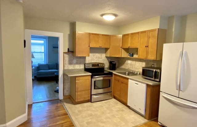 42 Saville Ave - 42 Saville Avenue, Quincy, MA 02169