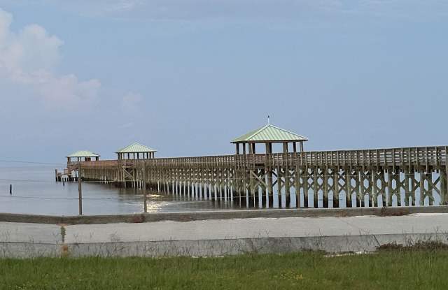 236 Pine Ridge Drive - 236 Pine Ridge Drive, Waveland, MS 39576