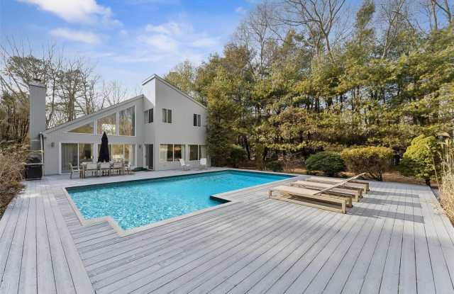 24 Quogue Riverhead Road photos photos