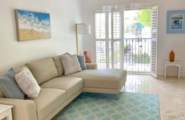 95 Northeast 4th Avenue photos photos