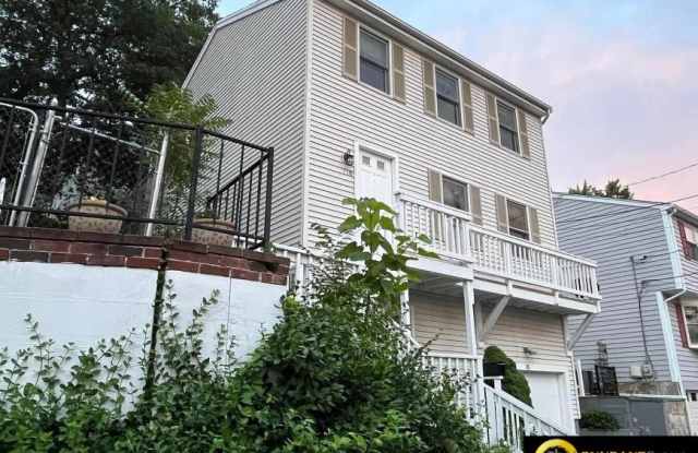 118 Montclair Ave. photos photos