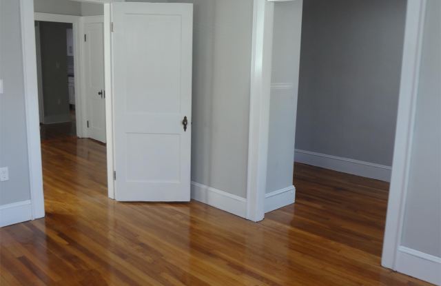 51 Seaverns Avenue - 1L Gallery 4