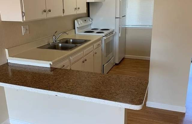 1149 Roewill Dr Gallery 3