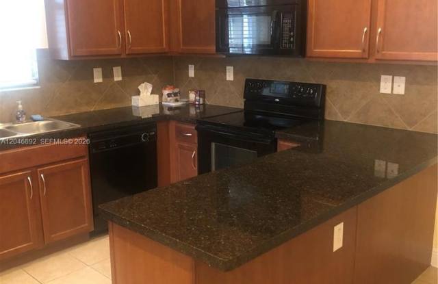 1129 SW 147th Terrace, Pembroke Pines, FL 33027 - 6182 photos photos