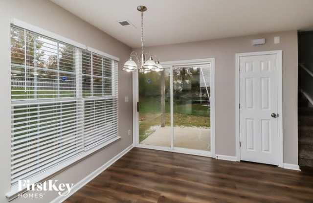 6816 Trimbach Way Gallery 4