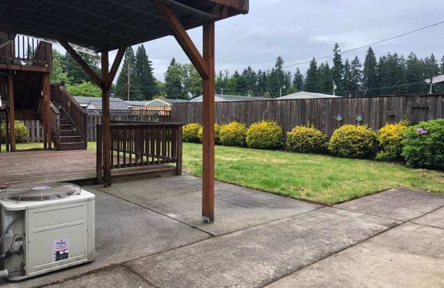 16220 SE Lillian Ct. Gallery 3