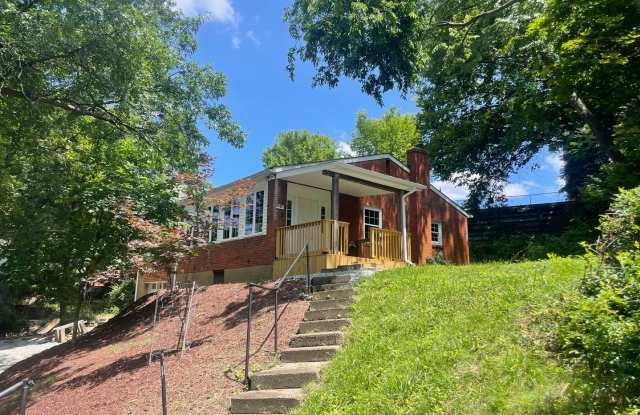 Charming 2BR House in Pittsburgh, Section 8 Considered!! Gallery 1