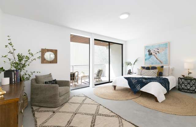 2409 Griffith Park Boulevard - 406 Gallery 4