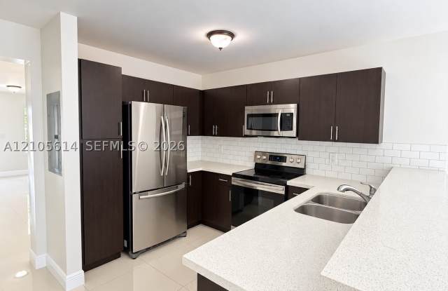 13732 SW 258th Ln Gallery 2