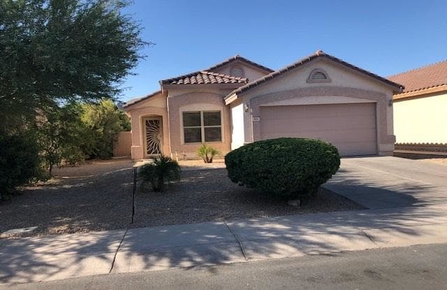 866 E SARATOGA Street - 866 East Saratoga Street, Gilbert, AZ 85296