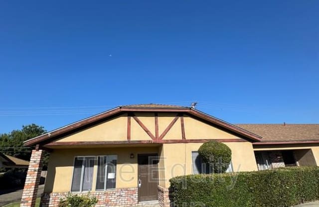 2417 South Sallee Street photos photos
