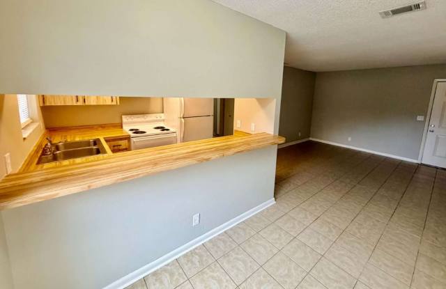3775 NW HUNTSBORO 103 Gallery 3