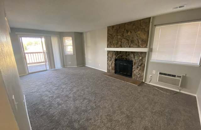 Large 2 bed 1 bath Top Floor Condo photos photos Large 2 bed 1 bath Top Floor Condo photos photos