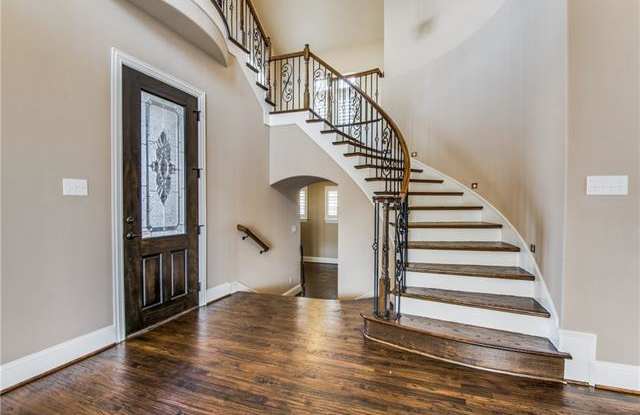 1533 Jamison Drive Gallery 3
